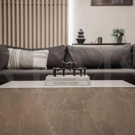 Contemporary Minimalist By Rems Appartement Málaga