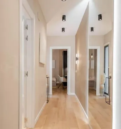 Contemporary Minimalist By Rems Apartament