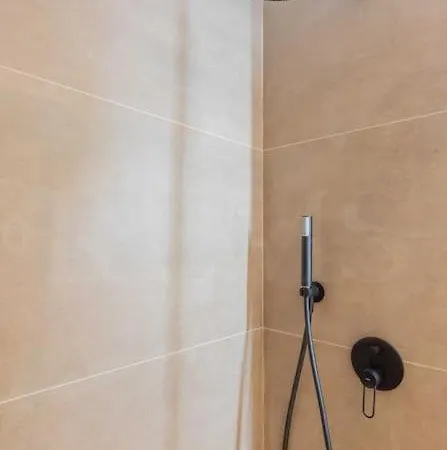 Apartament Contemporary Minimalist By Rems Malaga